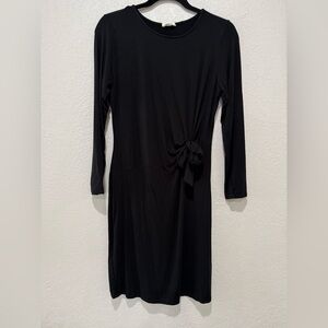 Classic Black Long-Sleeve Tie-Waist Dress